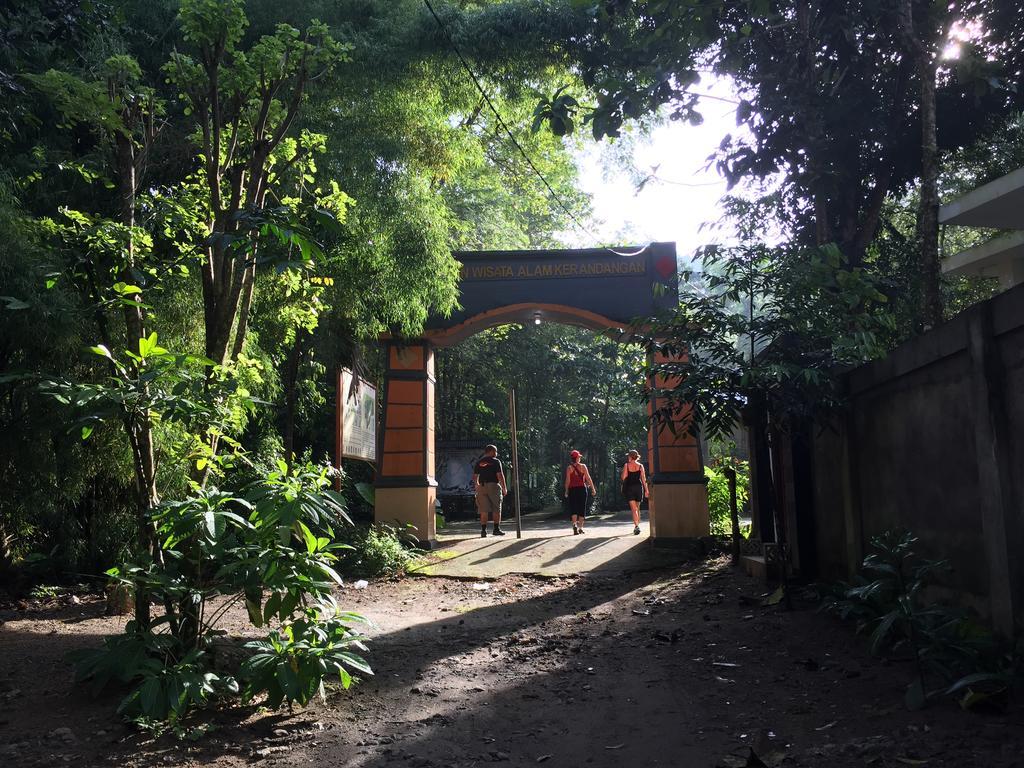 Villa Senang スンギギ エクステリア 写真